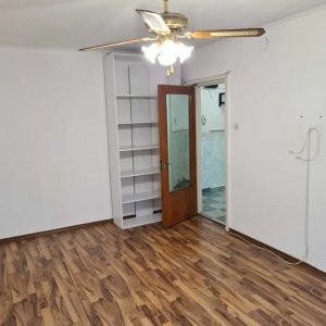 Titan, Rebreanu | 3 Camere Decomandate | Balcon | Metrou 10min