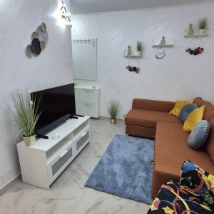 Garsoniera Piata Alba Iulia Bucuresti