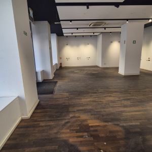 Spatiu Comercial Bulevardul Magheru Piata Romana