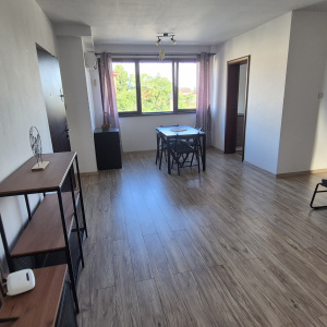  Apartament 3 Camere Straulesti in Casa 