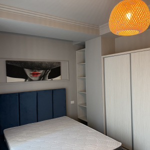 Studio De Lux cu Gradina  P-ta Alba Iulia Bucuresti