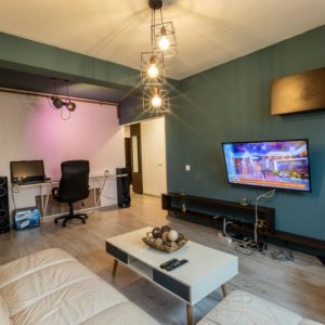 Chitila / Apartament 3 Camere / Centrala Proprie / Modern