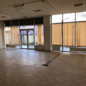 Spatiu comercial 160mp | Trifazic | Centrala | Prelungirea Ghencea