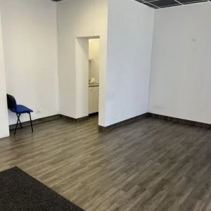 Spatiu Comercial // Orice Activitate // Zona Lujerului // Stradal 