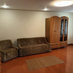 zona Dorobanti// apartament 3 camere// 2 bai// balcon// loc parcare