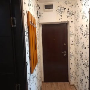 Inchiriez apartament 2 camere zona Tractorul- Brasov