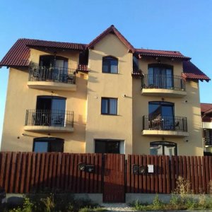 Apartament cu 2 camere/ Zona tractorul / Mobilat si utilat