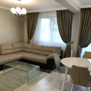 Albert | Ploiesti Shopping City | Casa Parter si Mansarda 3 Camere