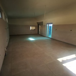 Caraiman | Spatiu Comercial | 160 mp | Recent Renovat