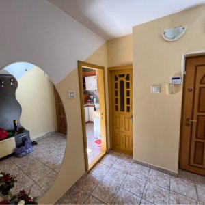 Burdujeni | 3 Camere | Decomandat | Centrală proprie | Pet friendly