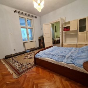 casa 3 camere/central/centrala proprie