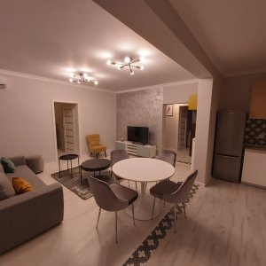 Cartier Albert | Apartament 3 Camere | Parter | Curte Proprie | Centrala Proprie