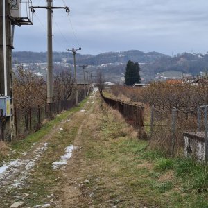 Teren Extravilan | Livada 3200 meri | acces autostrada/munte | porti metalice