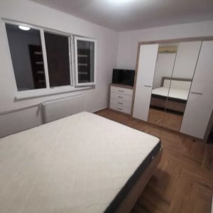 3 Camere | Semidecomandat | Podu Inalt | Etaj 2 | AC 