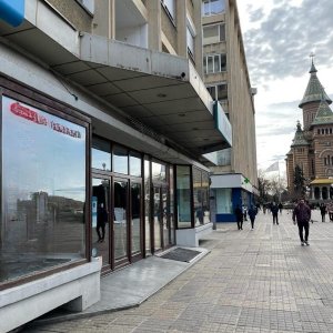 Spatiu Comercial Centru | Vitrina 