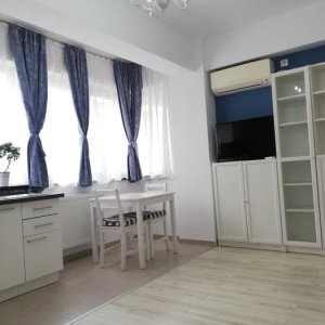 Sisesti | 2 Camere | Balcon | Centrala | Parcare | Bloc Nou