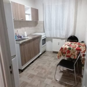 Sud | Apartament 3 Camere | Semidecomandat | Etaj 2 | Mobilat Si Utilat