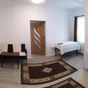 Spatiu La Casă Central | 3 Camere | Renovat