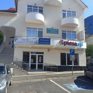 Centru\ Spatiu Comercial\ 6 Camere\ Parcare\ Centrala\ Trifazic