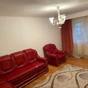 Apartament 3 camere | decomandat | 2 bai | Centrala proprie