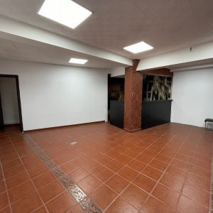 Spatiu comercial | 140mp | Centrala |  2 Bai | Splaiul Unirii