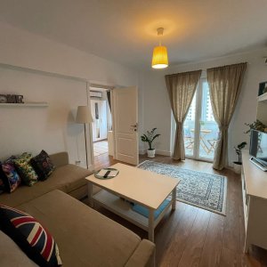 Calea Victoriei | AirBnb | 2 Camere | Centrala Bloc | Balcon | Metrou