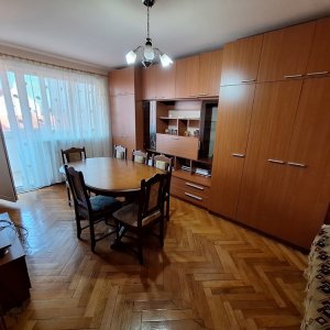 Orasul Vechi | 2 Camere | Curte privata | Parcare | Balcon | Zona linistita