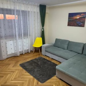 Apartament 2 camere / Decomandat / Mobilat / Centrala proprie