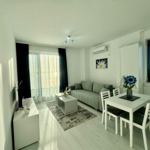 Sara Cazino Solid Residence | Mamaia Nord | 2 Camere | Decomandat | 