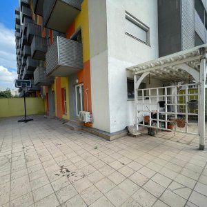 Apartament 3 camere | P/11 | 81mp | Terasa 123mp | Parcare | Basarabia-Hercesa 