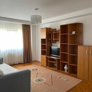 2 Camere | Rovine-Posta | Etaj 2 | Centrala proprie