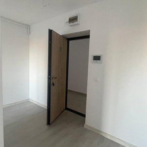 Hils Splai | 2 Camere | Semidecomandat | Parcare | AC | Bloc Nou