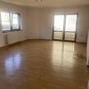 Spatiu Comercial | Decomandat | 3 Camere 