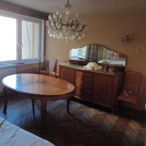 Cantemir | 3 Camere | Radet | Necesita Renovare | Loggie | 1/10 |